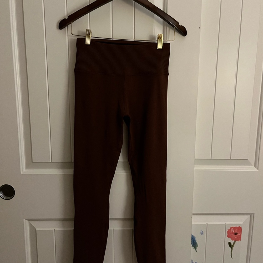 Brown Vuori Leggings